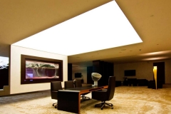 svjetleći strop s LED rasvjetom